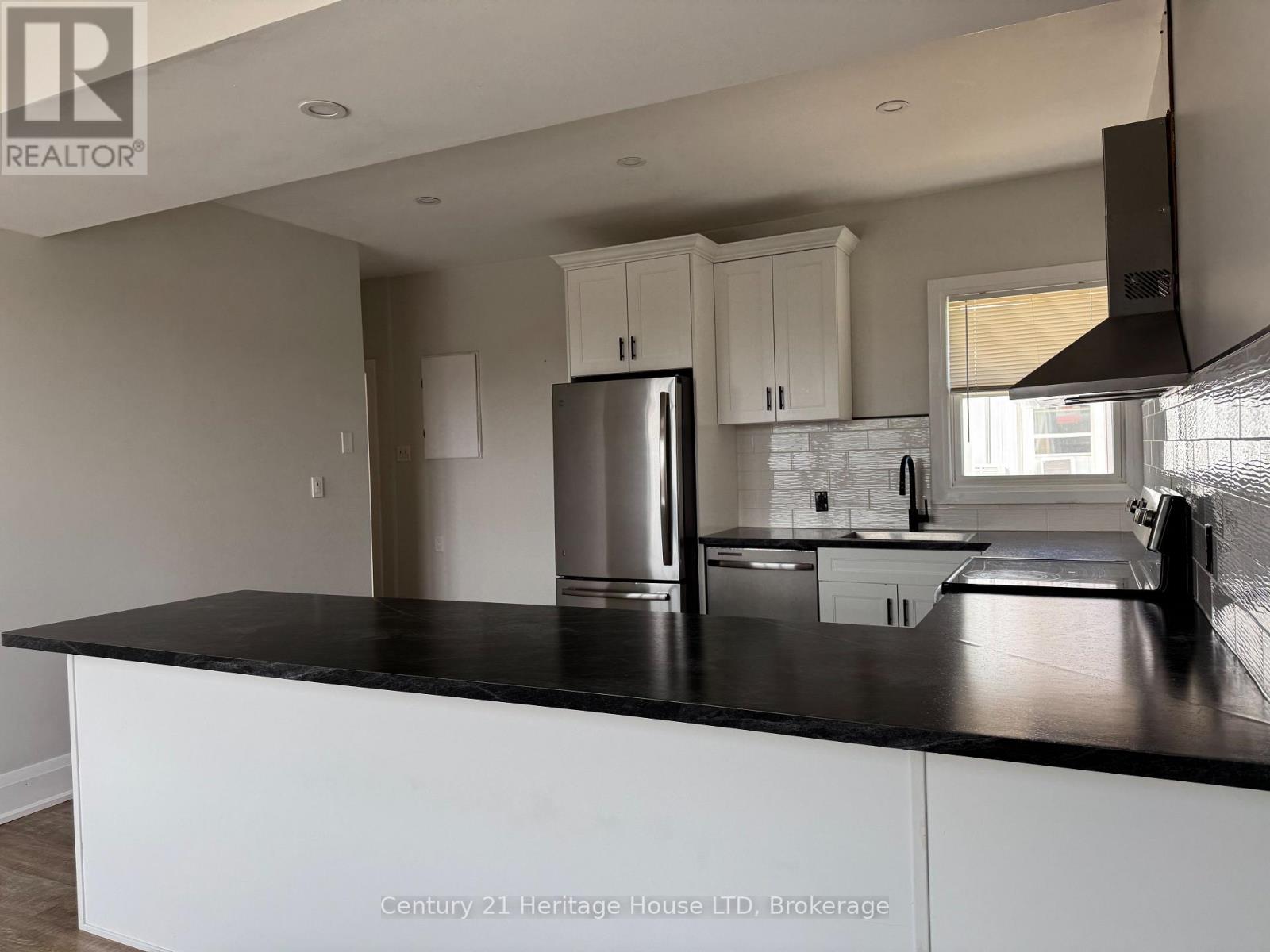 4 - 40 Jarvis Street, Fort Erie, Ontario  L2A 2S5 - Photo 4 - X13801156