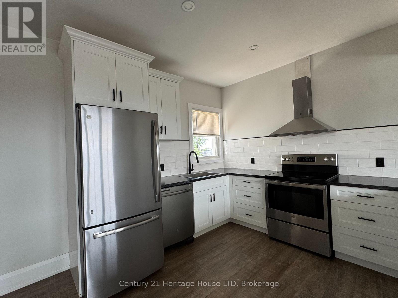 4 - 40 Jarvis Street, Fort Erie, Ontario  L2A 2S5 - Photo 6 - X13801156