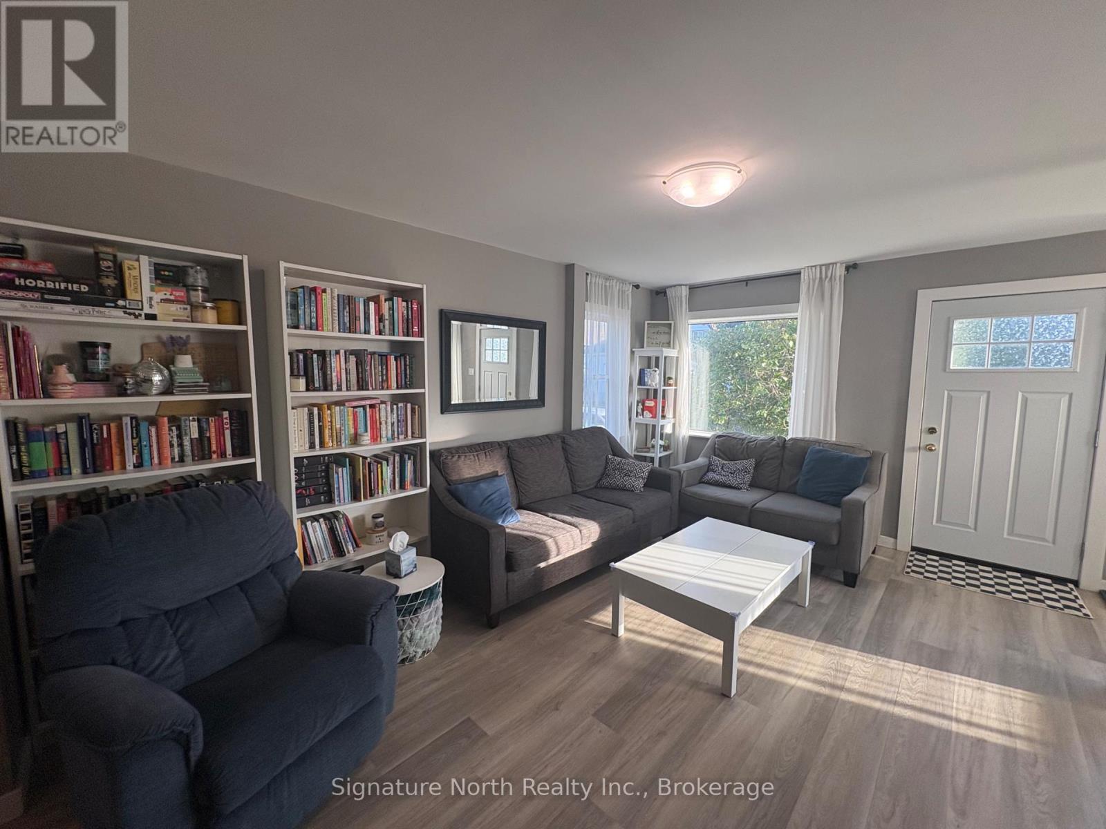 230 Robertson Street, Thunder Bay (East End), Ontario  P7C 2N8 - Photo 5 - X13801136
