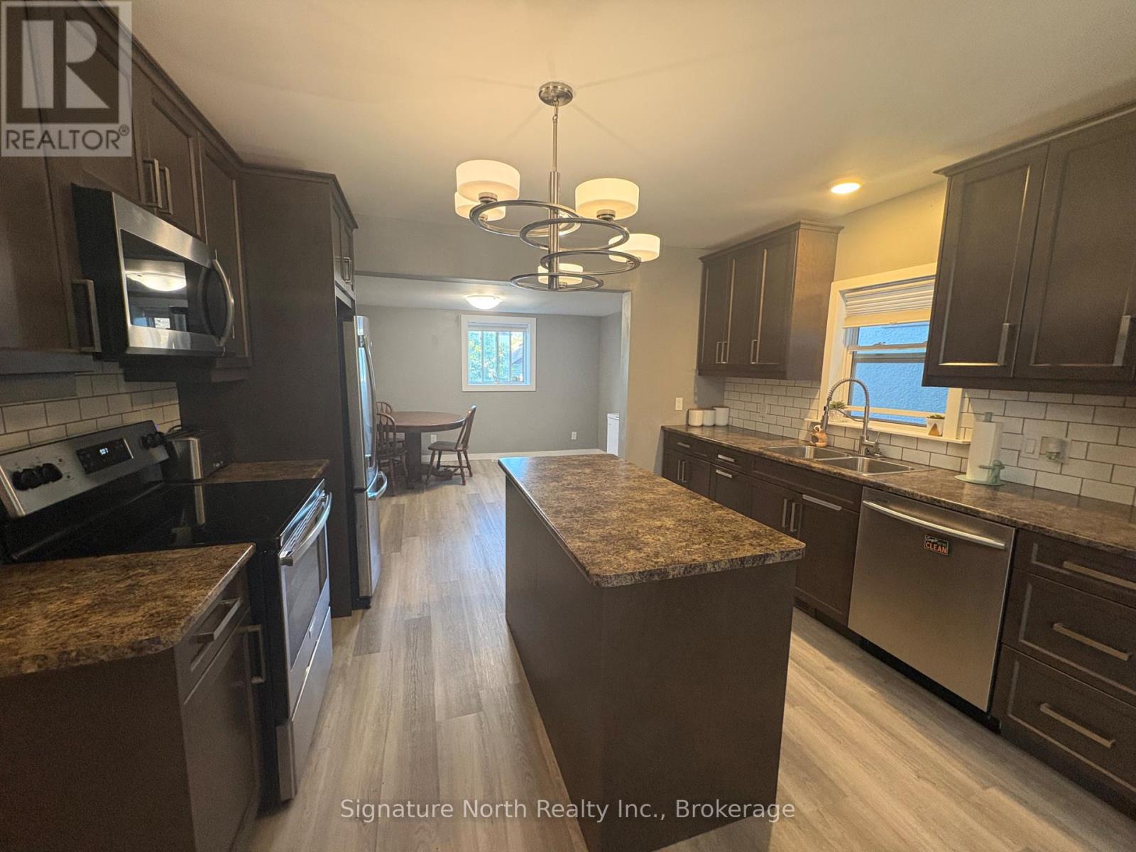 230 Robertson Street, Thunder Bay (East End), Ontario  P7C 2N8 - Photo 6 - X13801136
