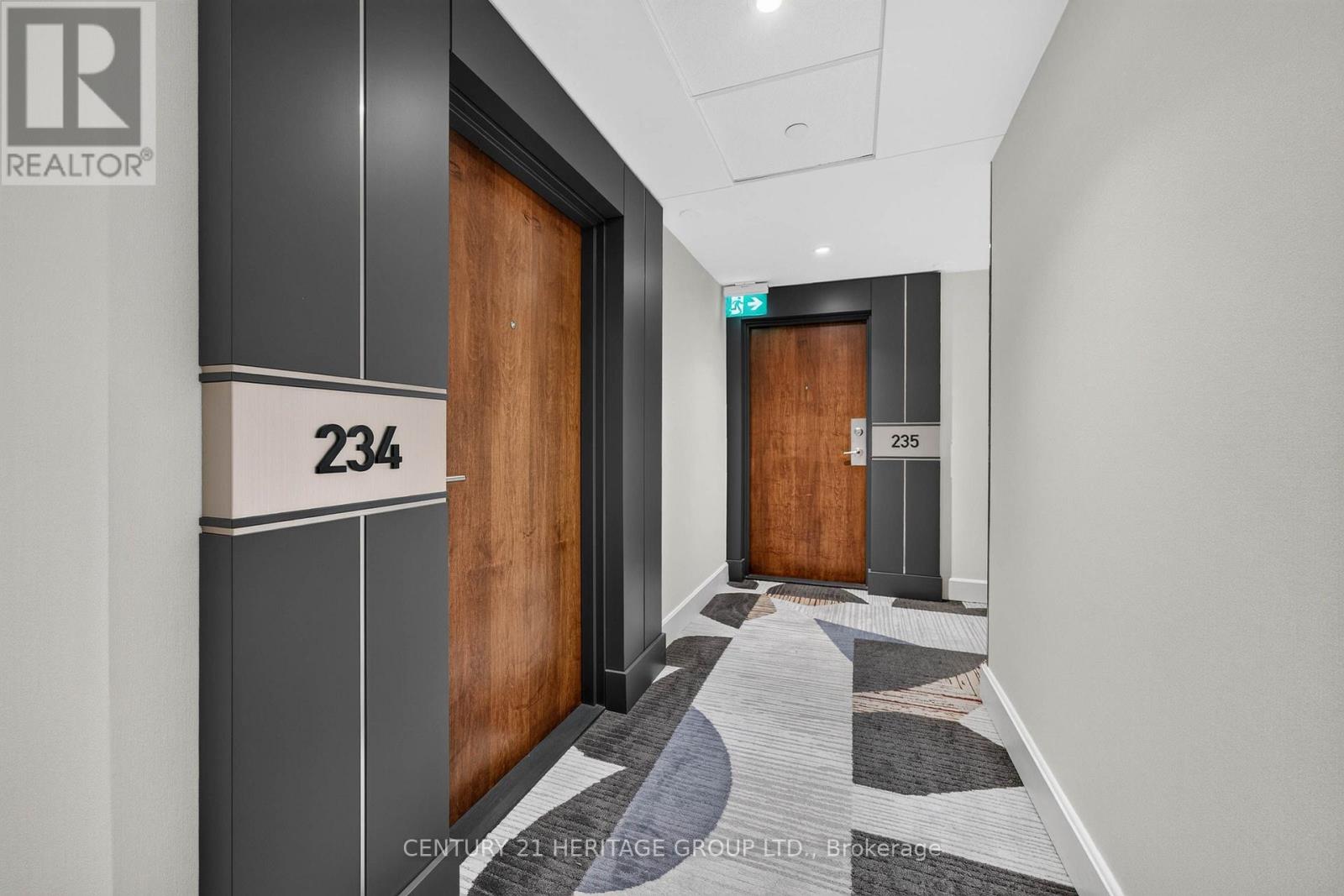 234 - 701 Sheppard Avenue W, Toronto, Ontario  M3H 0B2 - Photo 4 - C13801086
