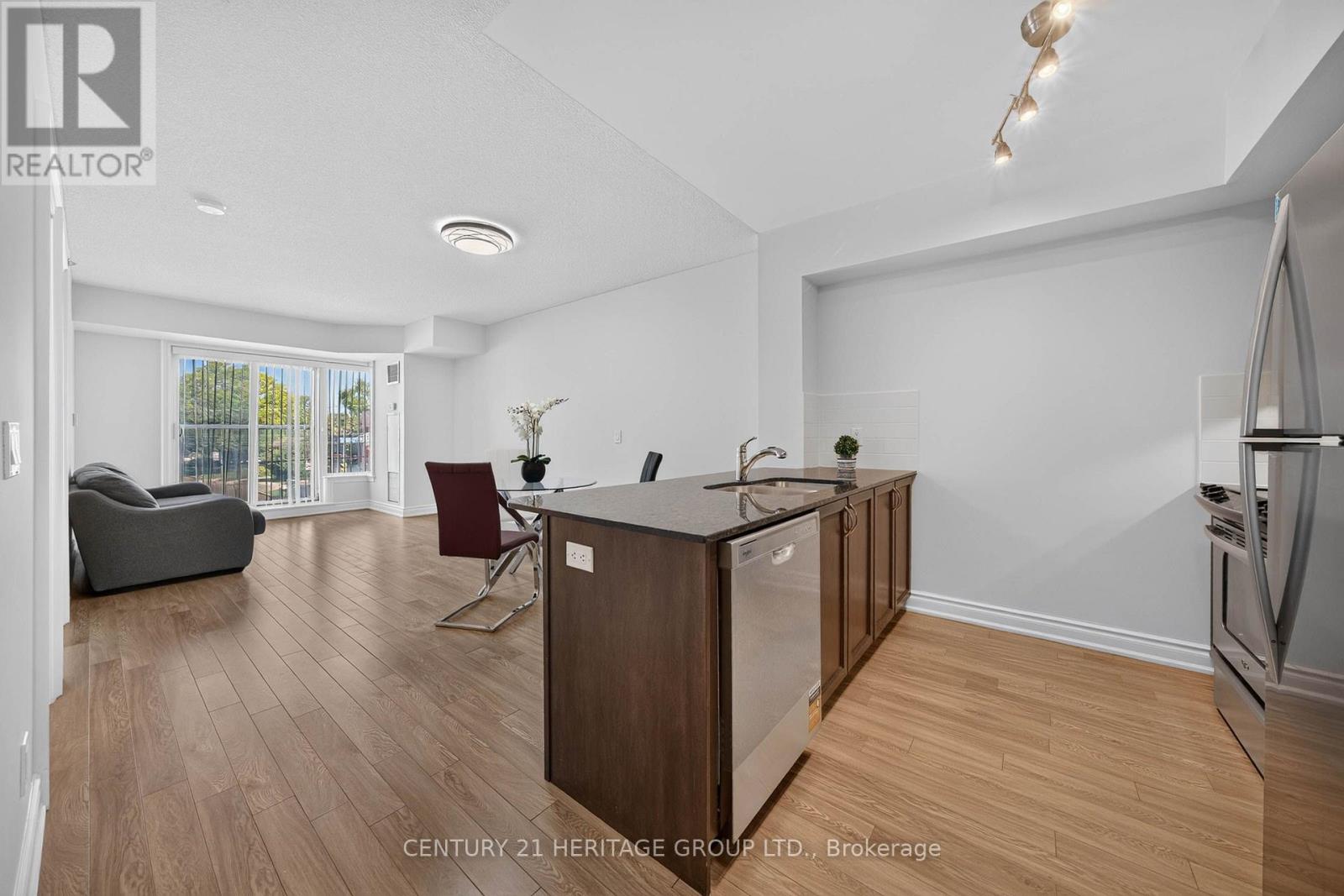 234 - 701 Sheppard Avenue W, Toronto, Ontario  M3H 0B2 - Photo 6 - C13801086