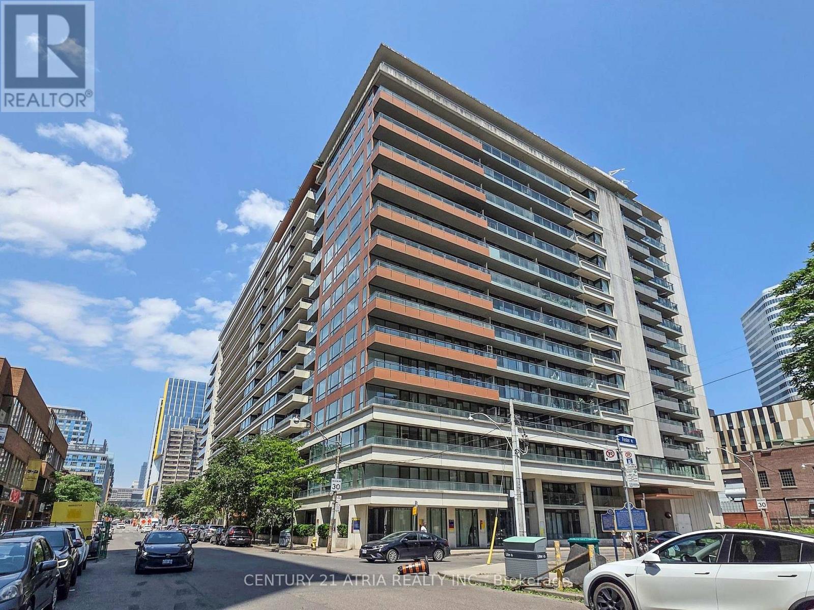 1820 - 111 ELIZABETH STREET