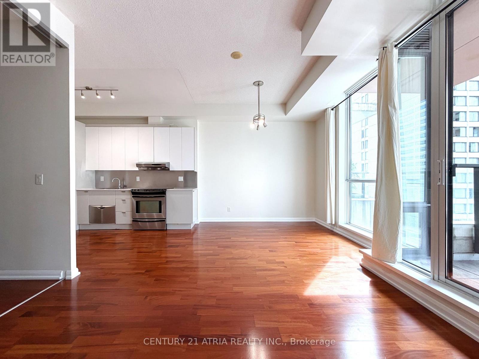1820 - 111 Elizabeth Street, Toronto, Ontario  M5G 1P7 - Photo 11 - C13801144