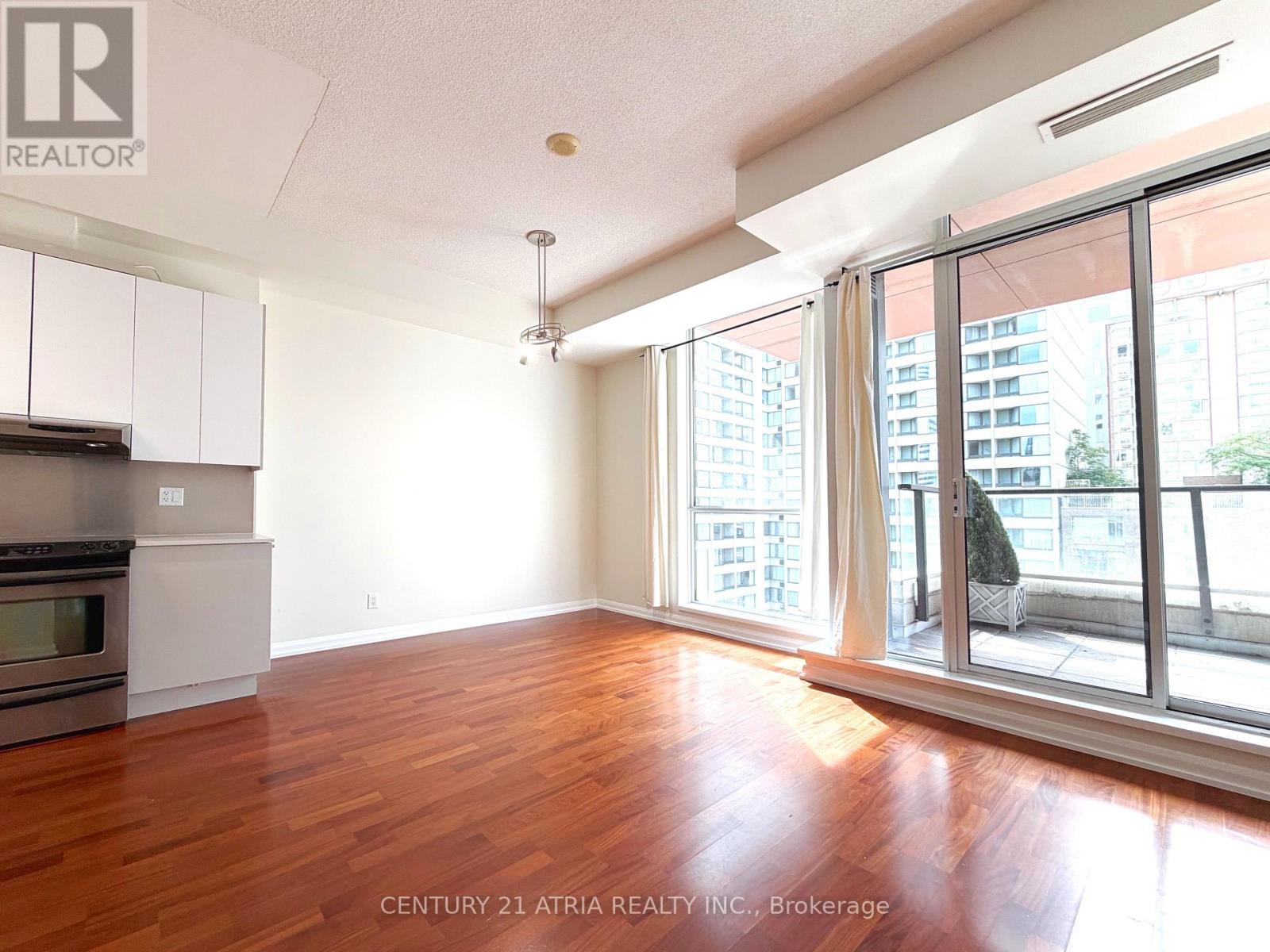 1820 - 111 Elizabeth Street, Toronto, Ontario  M5G 1P7 - Photo 16 - C13801144