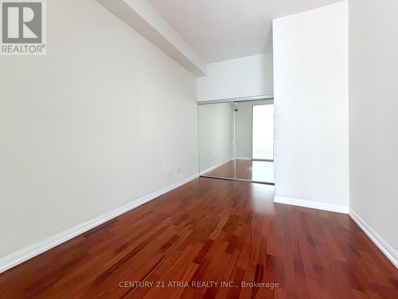 1820 - 111 Elizabeth Street, Toronto, Ontario  M5G 1P7 - Photo 23 - C13801144