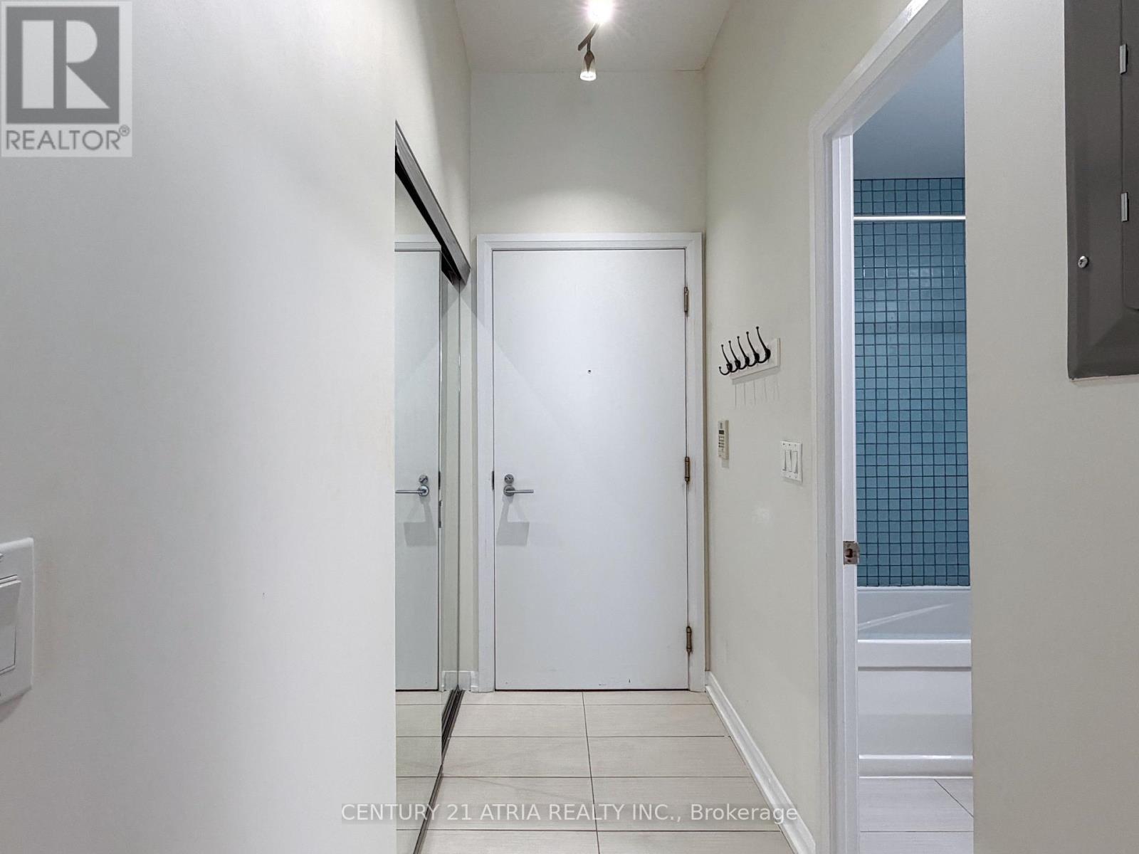 1820 - 111 Elizabeth Street, Toronto, Ontario  M5G 1P7 - Photo 7 - C13801144