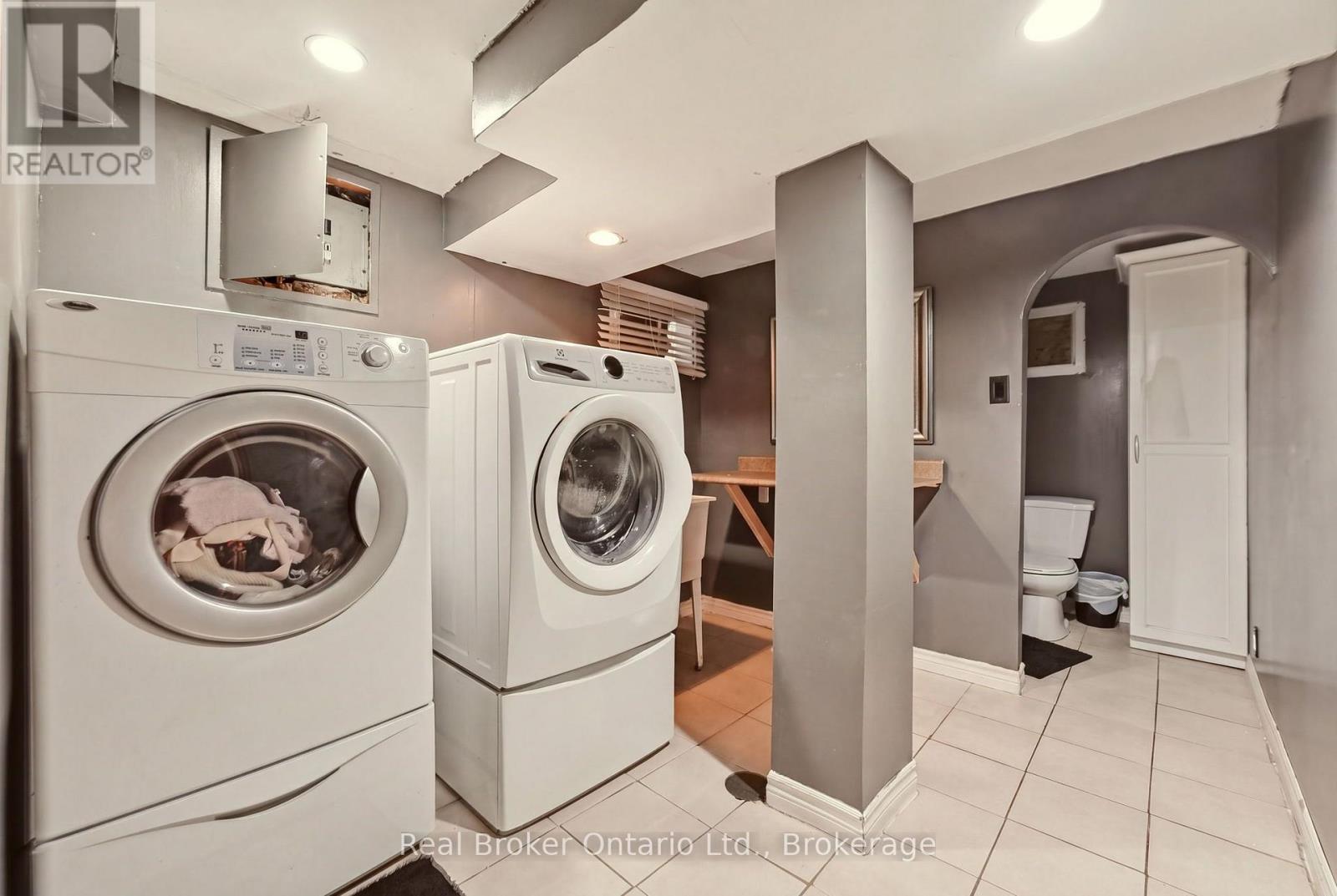 354 East 37th Street, Hamilton, Ontario  L8V 4B6 - Photo 22 - X13801070