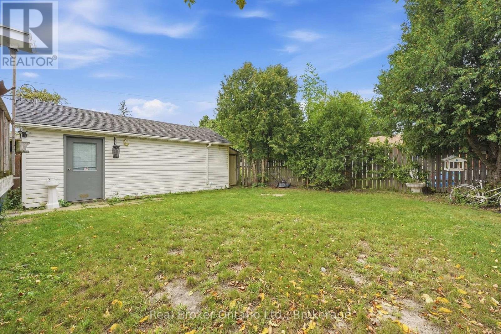 354 East 37th Street, Hamilton, Ontario  L8V 4B6 - Photo 28 - X13801070