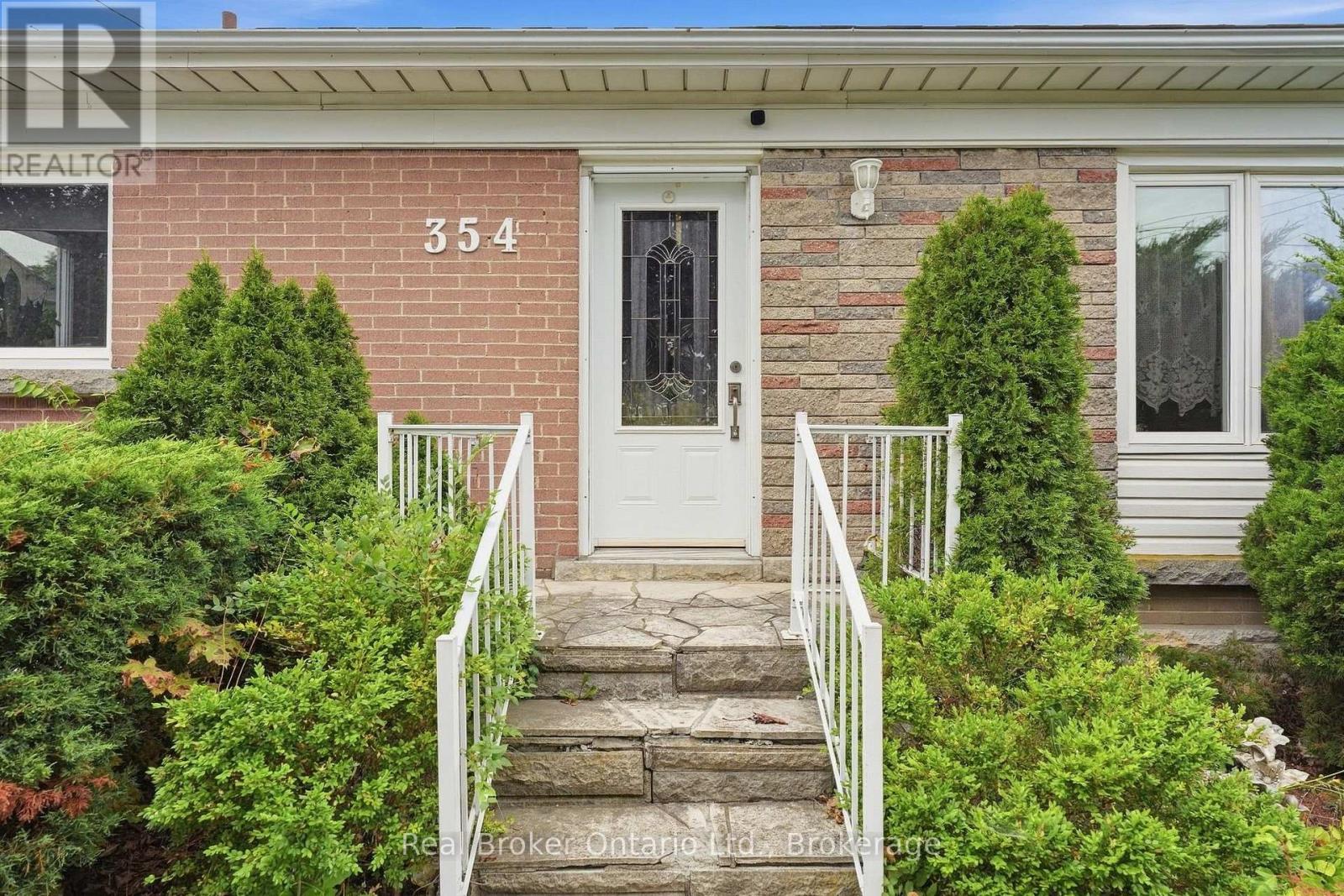 354 East 37th Street, Hamilton, Ontario  L8V 4B6 - Photo 4 - X13801070