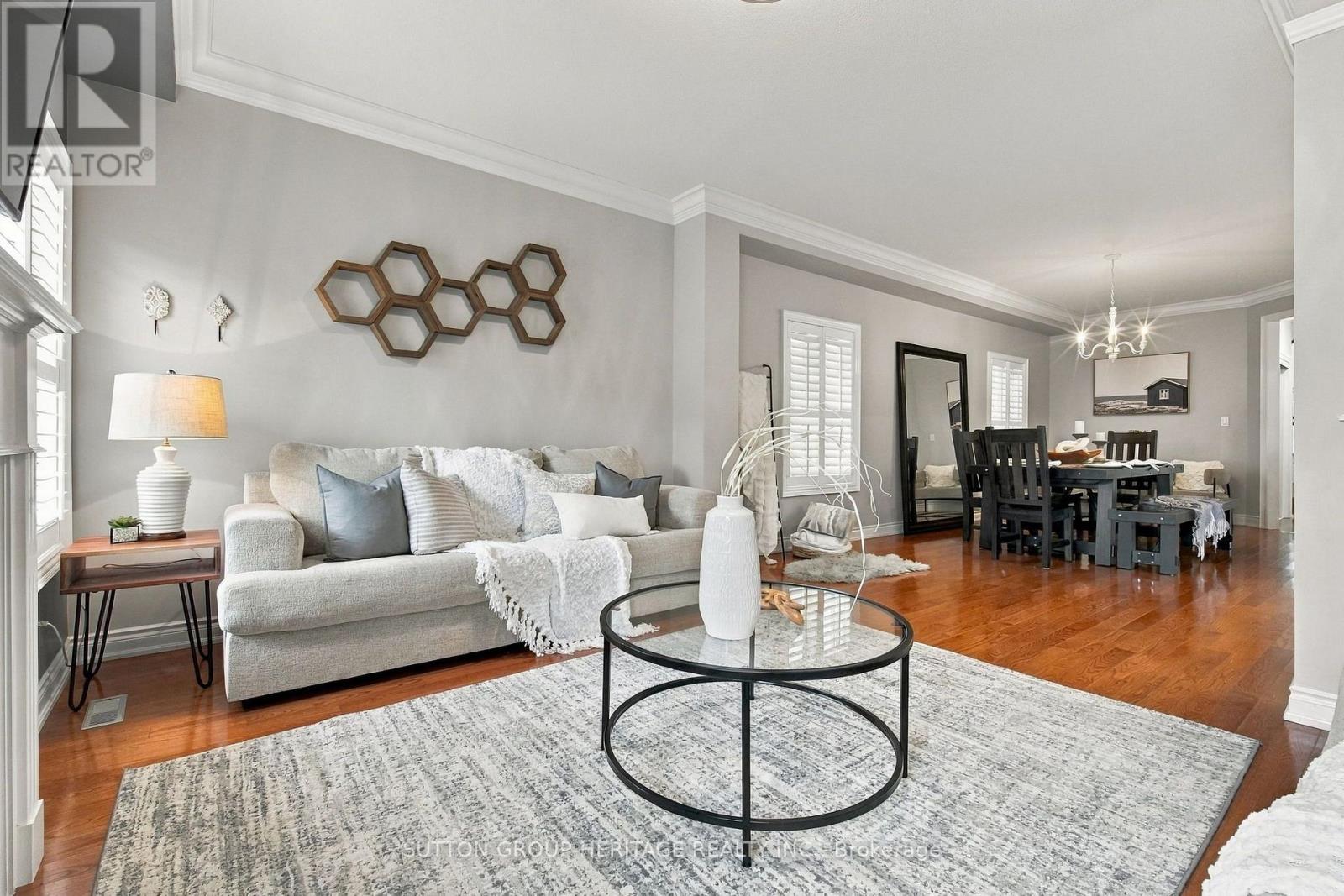36 Mildenhall Place, Whitby, Ontario  L1M 0E4 - Photo 6 - E13801020
