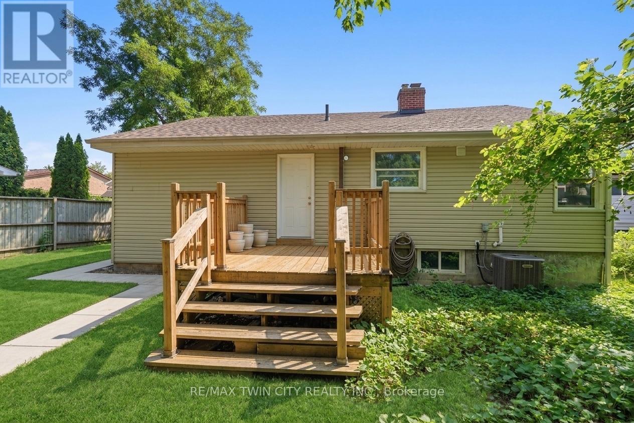 980 Ritson Road N, Oshawa, Ontario  L1G 6Z5 - Photo 25 - E13801100
