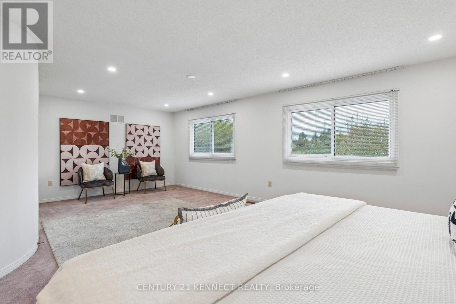 38 Rosemount Avenue, Markham, Ontario  L3T 6S7 - Photo 15 - N13801024