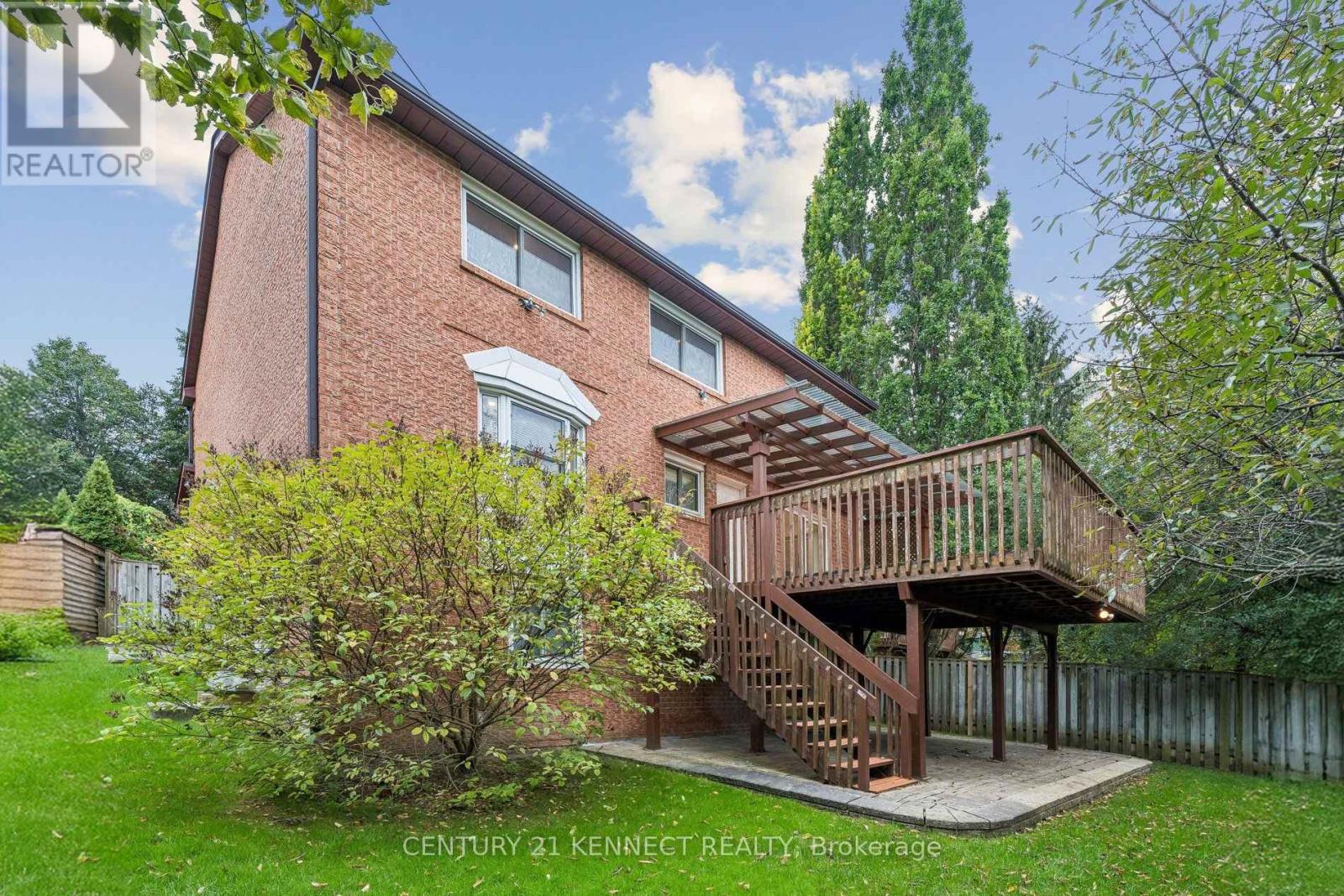 38 Rosemount Avenue, Markham, Ontario  L3T 6S7 - Photo 2 - N13801024