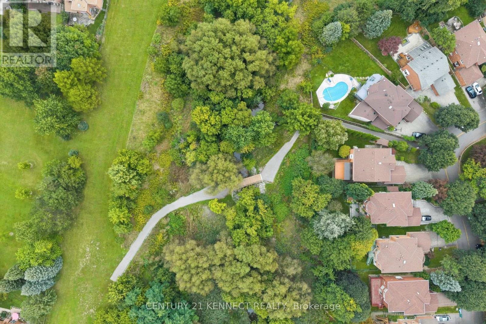 38 Rosemount Avenue, Markham, Ontario  L3T 6S7 - Photo 5 - N13801024