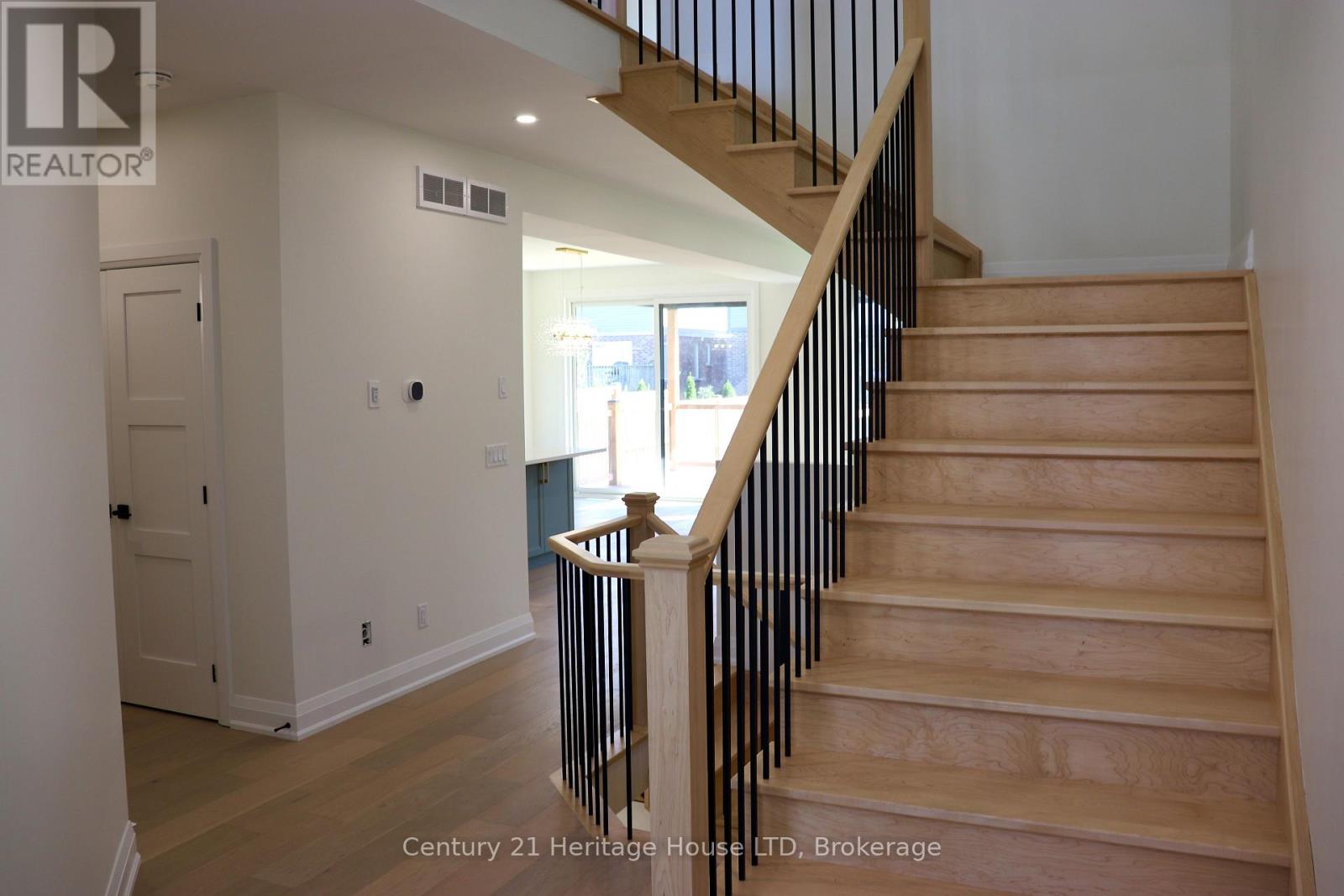 8890 Angie Drive, Niagara Falls, Ontario  L2H 3W8 - Photo 25 - X13801004