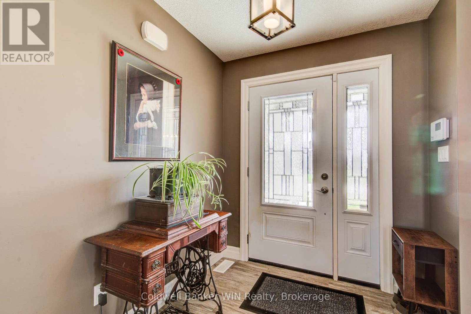 1025 Reserve Avenue S, North Perth, Ontario  N4W 0B5 - Photo 5 - X13801138