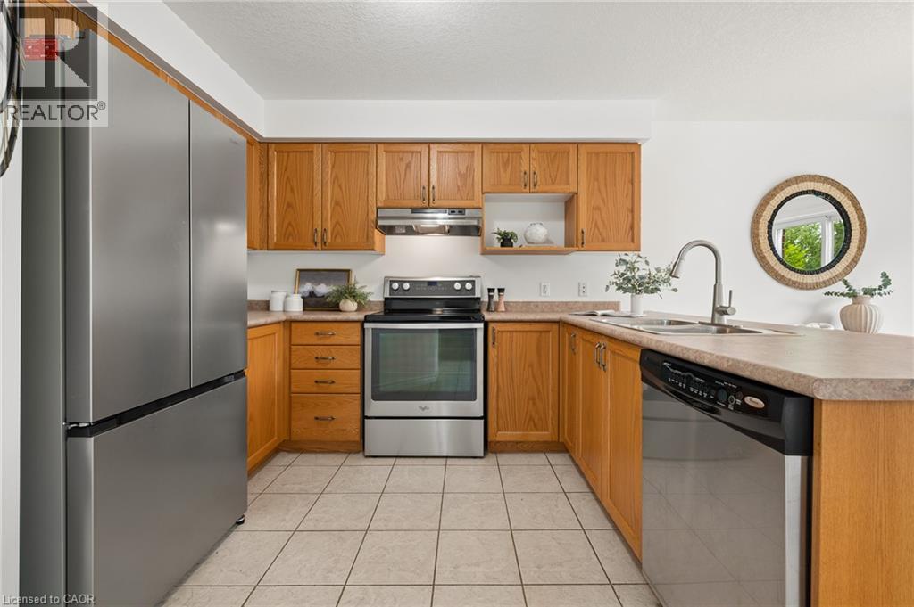 44 Yates Avenue, Cambridge, Ontario  N1P 0A3 - Photo 16 - 40861928