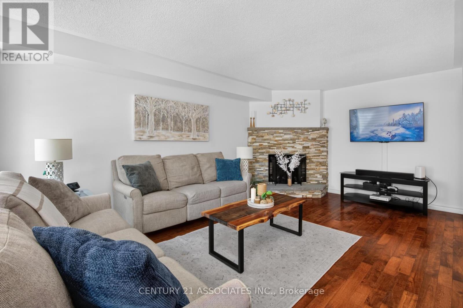 2898 Rainwater Drive, Mississauga, Ontario  L5N 6K8 - Photo 9 - W13801022