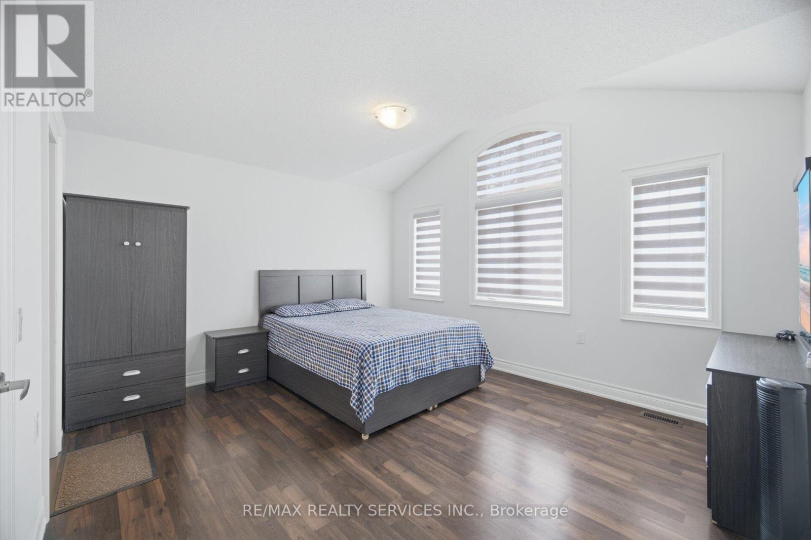 585 Dougall Avenue, Caledon, Ontario  L7C 3Z2 - Photo 37 - W13801098