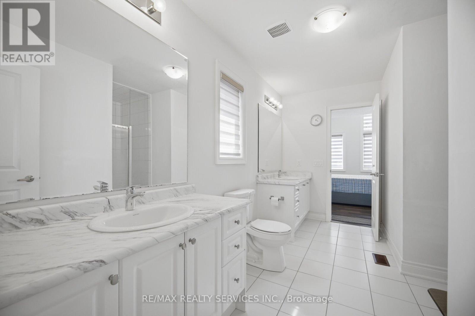 585 Dougall Avenue, Caledon, Ontario  L7C 3Z2 - Photo 44 - W13801098