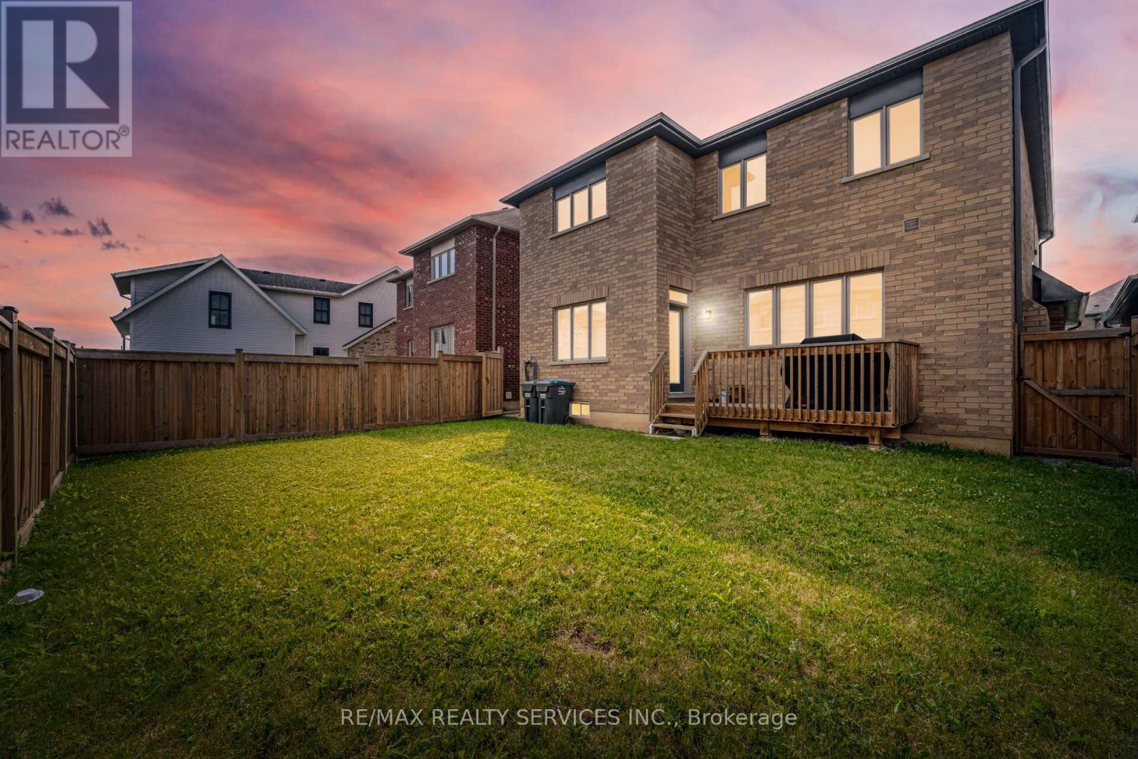 585 Dougall Avenue, Caledon, Ontario  L7C 3Z2 - Photo 50 - W13801098
