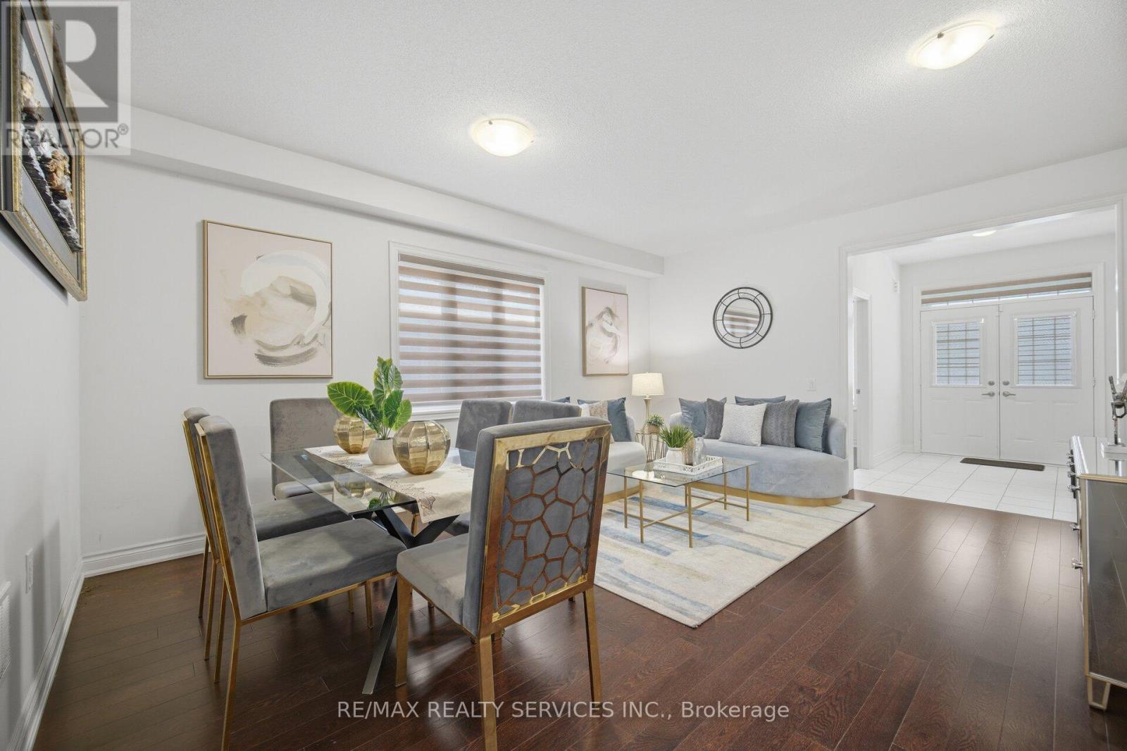 585 Dougall Avenue, Caledon, Ontario  L7C 3Z2 - Photo 8 - W13801098