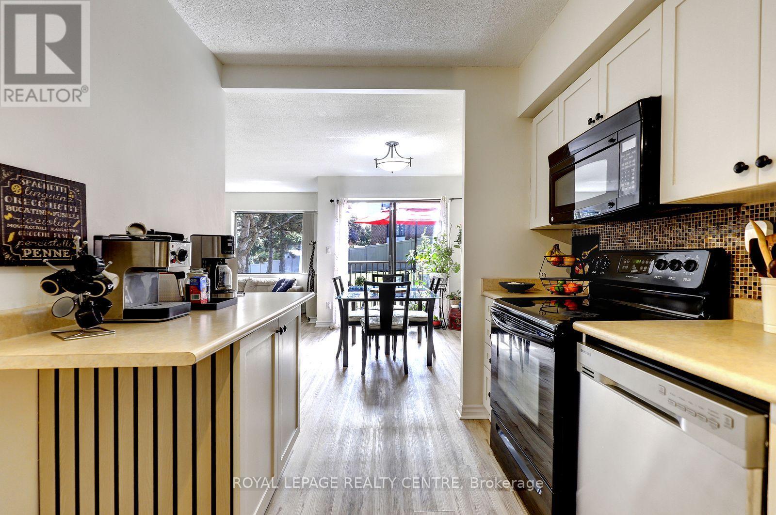 201 - 1000 Cedarglen Gate, Mississauga, Ontario  L5C 3Z5 - Photo 12 - W13801134