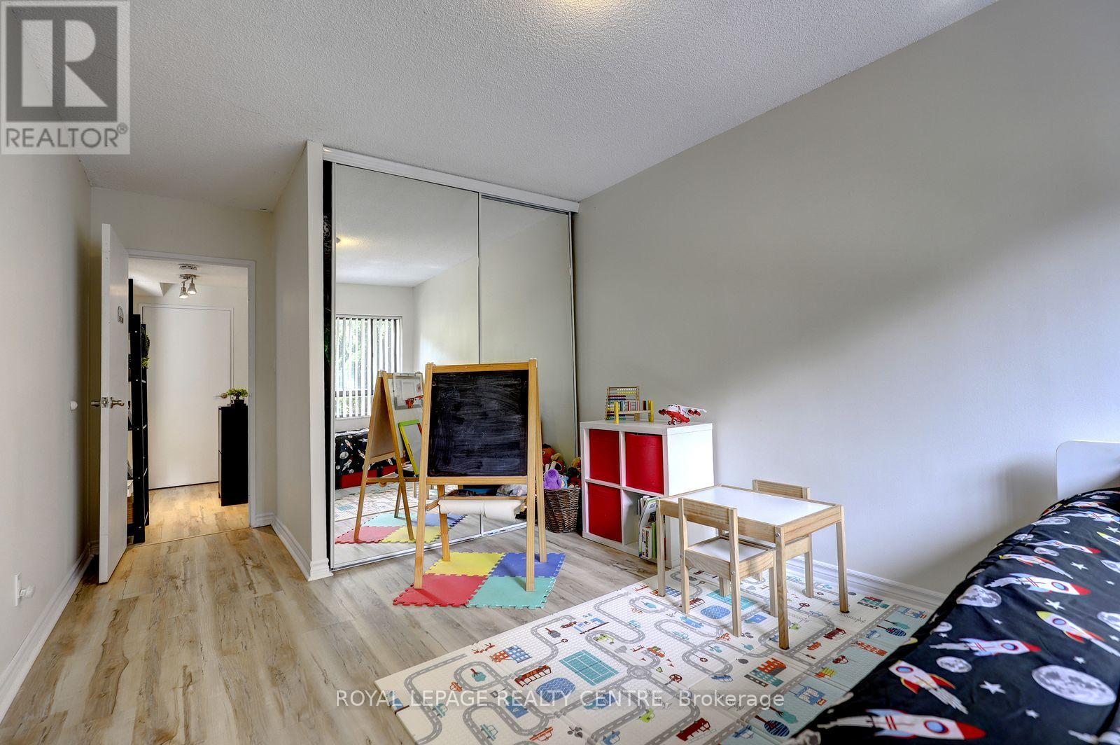 201 - 1000 Cedarglen Gate, Mississauga, Ontario  L5C 3Z5 - Photo 21 - W13801134