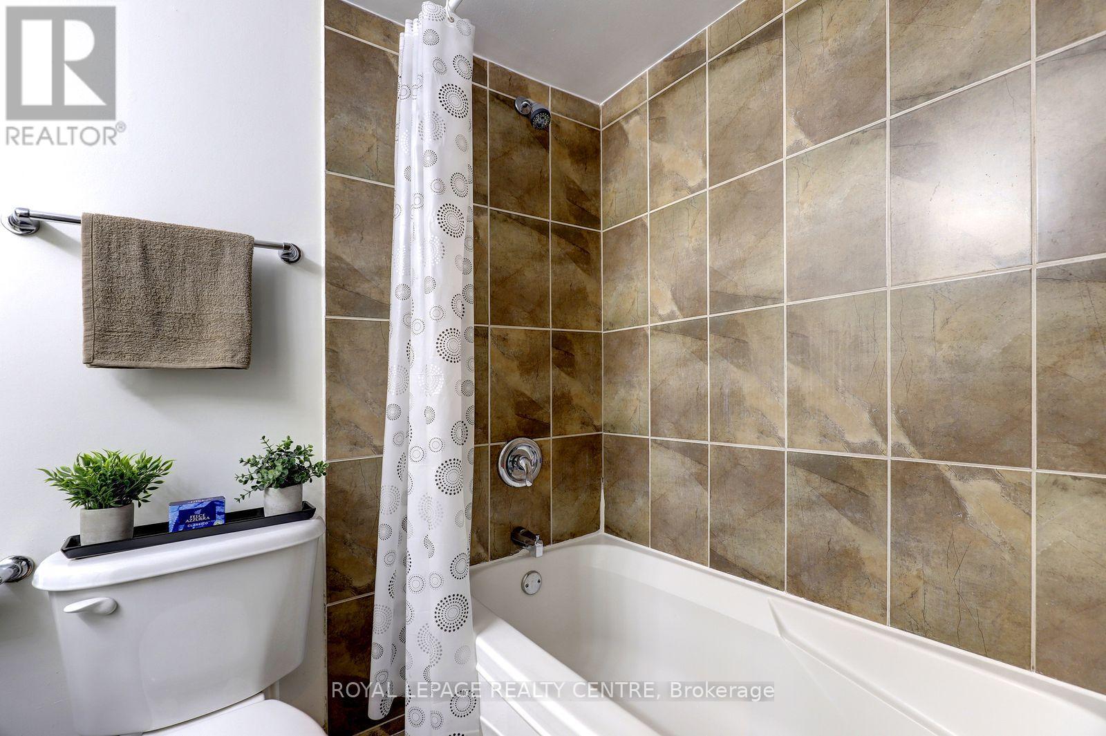 201 - 1000 Cedarglen Gate, Mississauga, Ontario  L5C 3Z5 - Photo 23 - W13801134