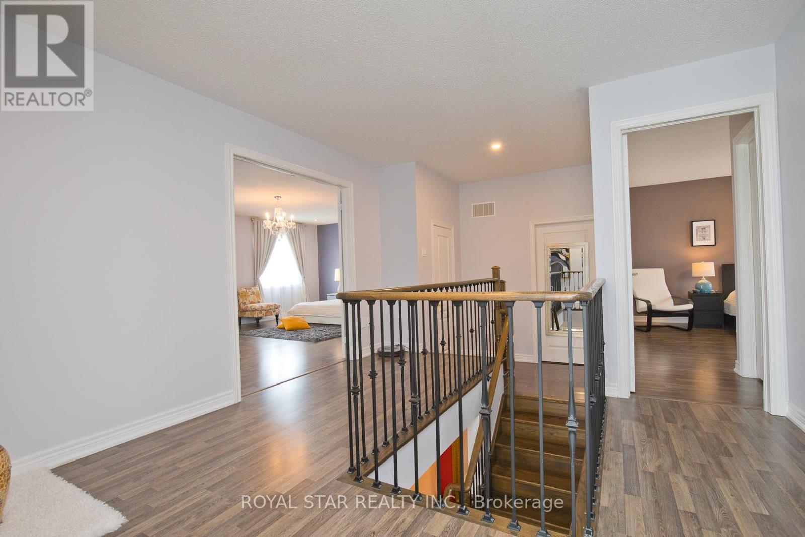 4 Berkwood Hollow, Brampton, Ontario  L6Y 0X6 - Photo 24 - W13801148