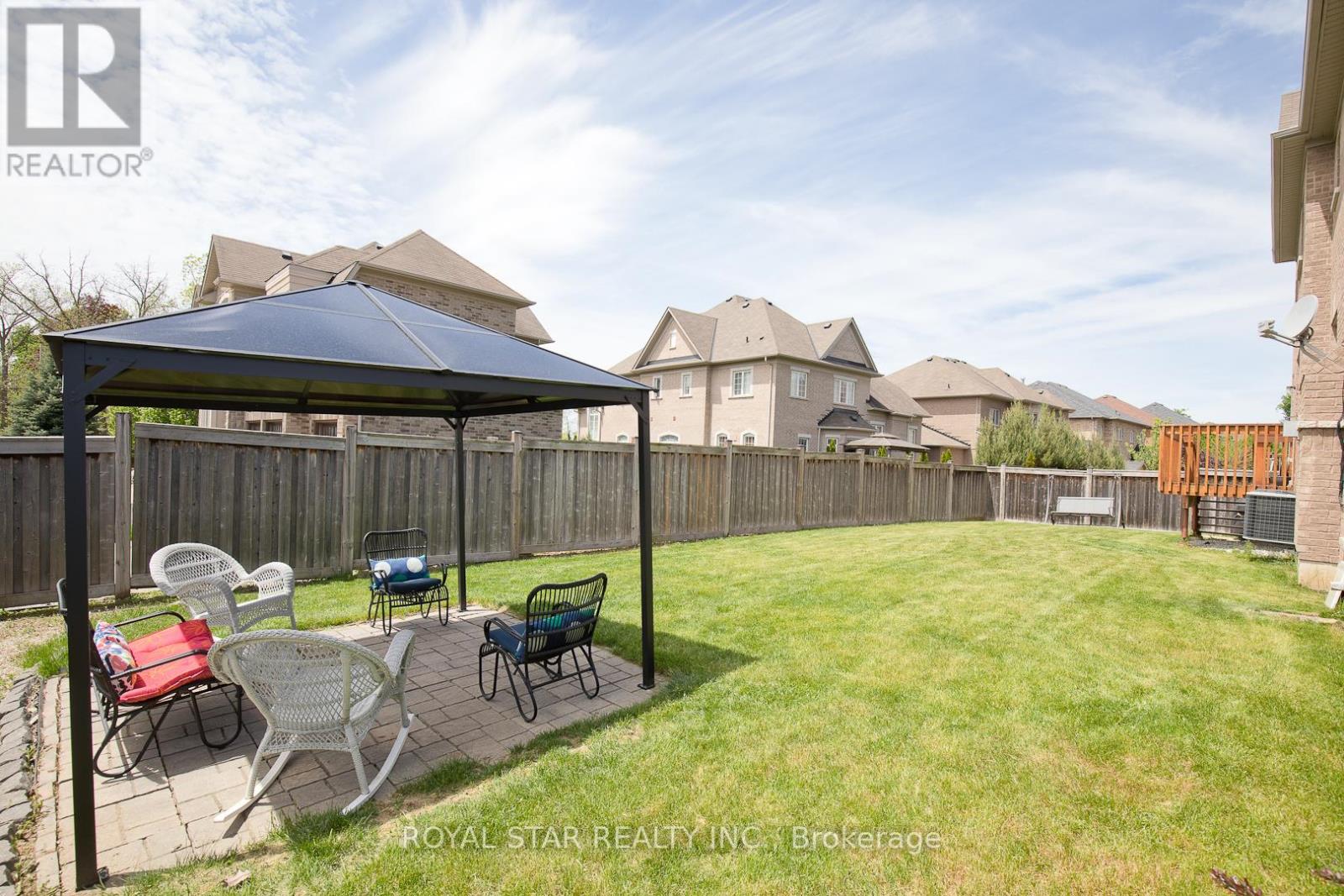 4 Berkwood Hollow, Brampton, Ontario  L6Y 0X6 - Photo 43 - W13801148