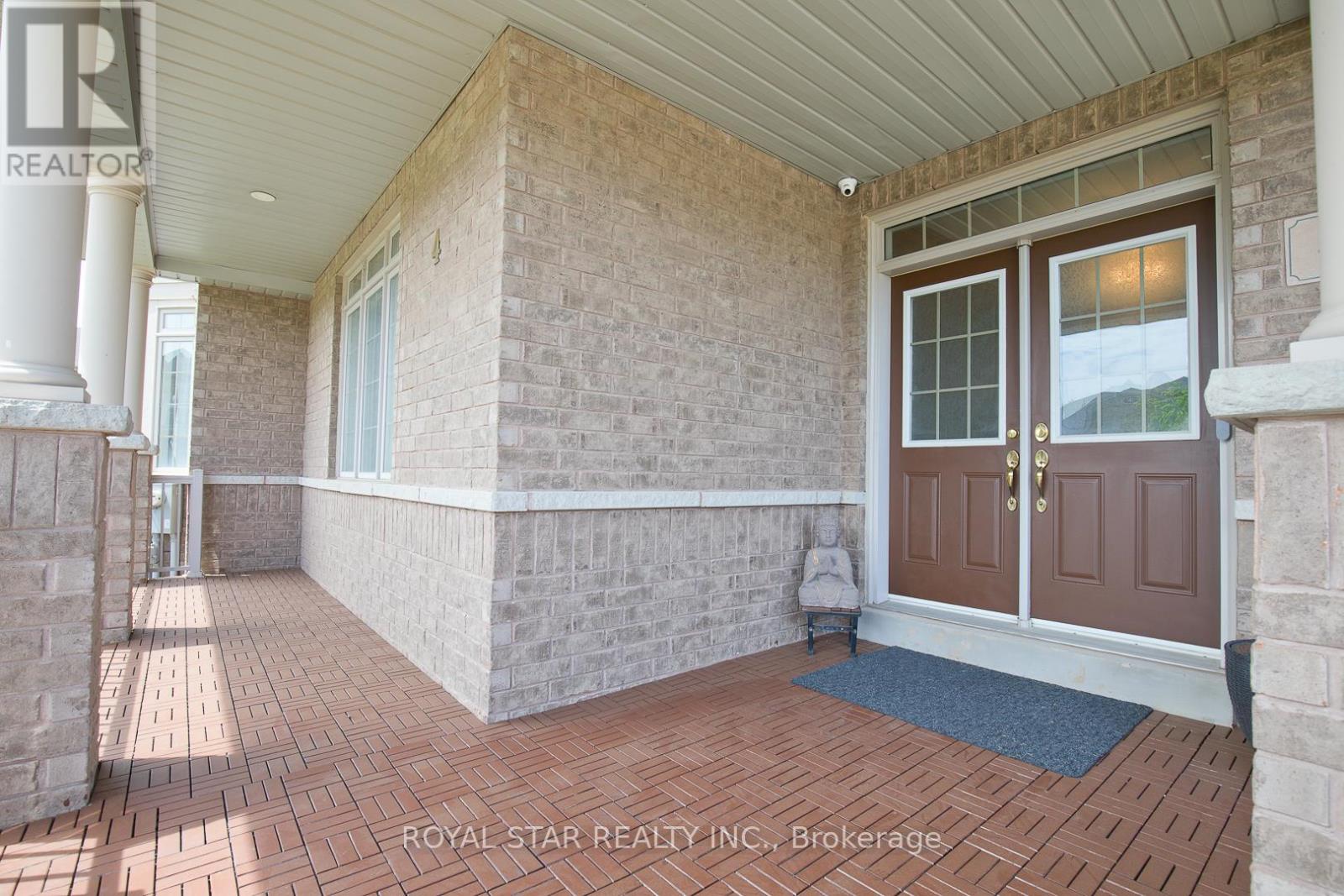 4 Berkwood Hollow, Brampton, Ontario  L6Y 0X6 - Photo 5 - W13801148
