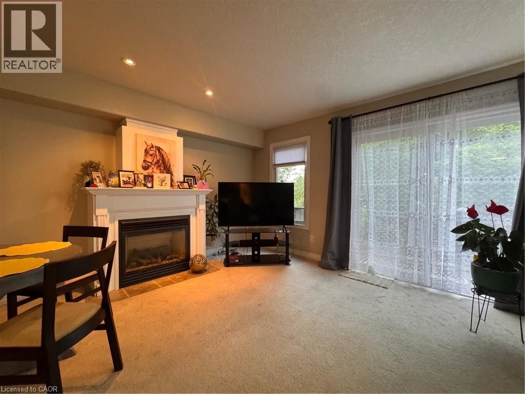 105 Pinnacle Drive Unit# 11, Kitchener, Ontario  N2P 1B8 - Photo 4 - 40860139