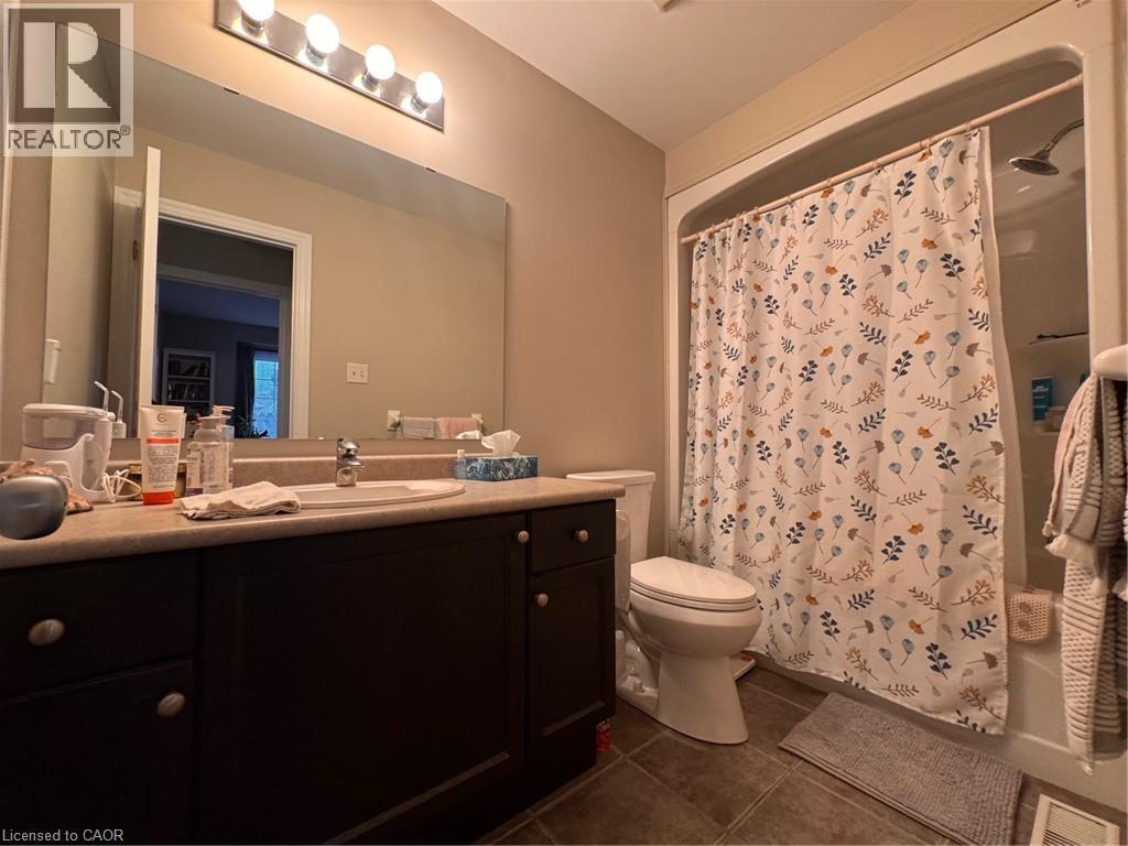 105 Pinnacle Drive Unit# 11, Kitchener, Ontario  N2P 1B8 - Photo 5 - 40860139