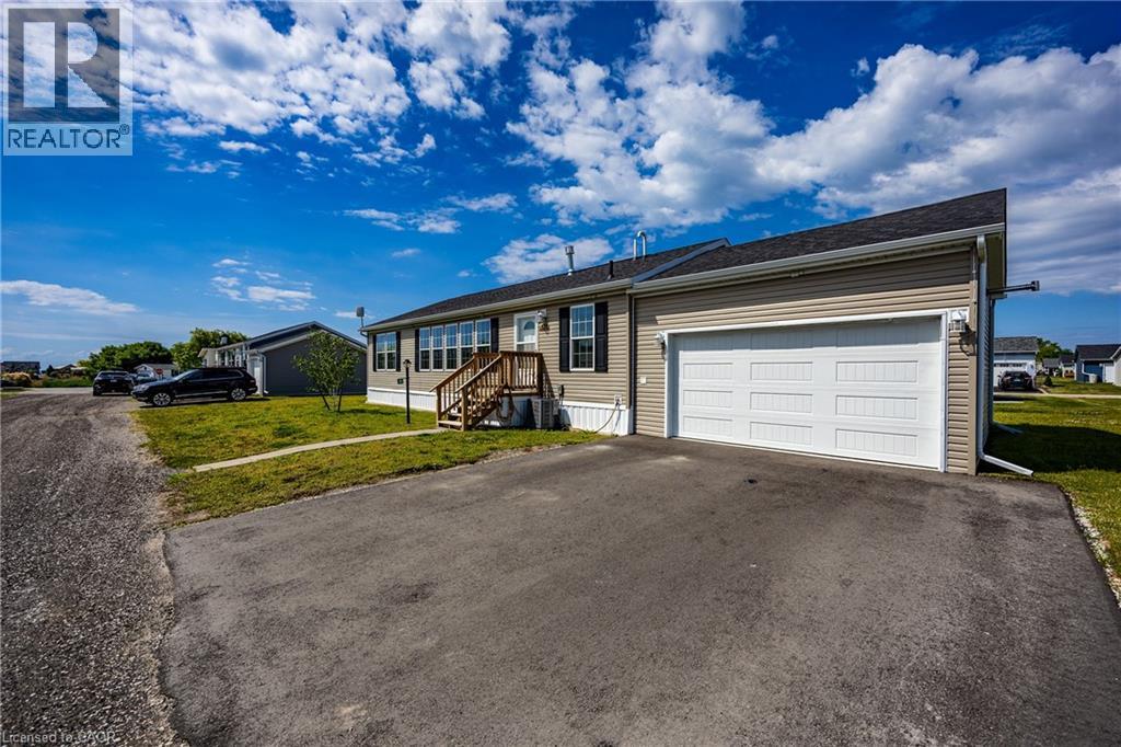 11 Hickory Hollow, Nanticoke, Ontario  N0A 1P0 - Photo 4 - 40864111
