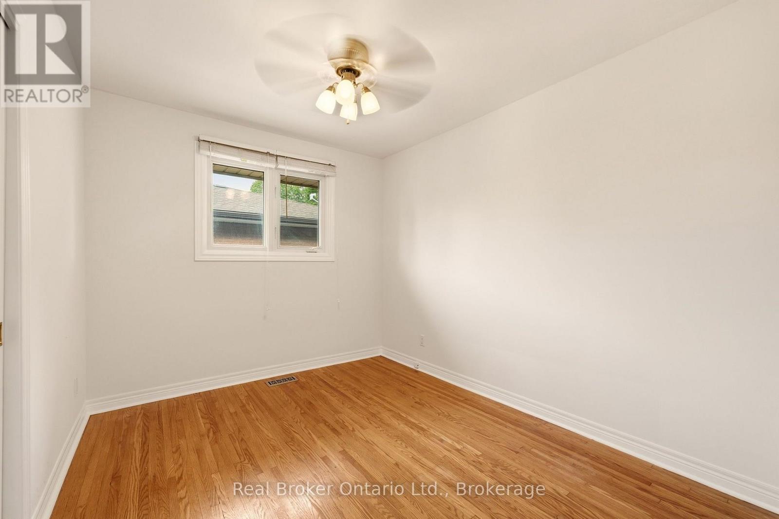 28 Brentwood Drive, St. Catharines, Ontario  L2M 4M2 - Photo 17 - X13800924
