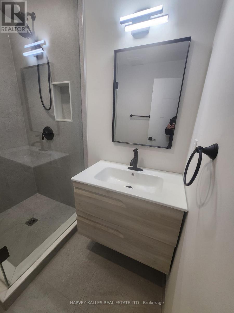 Bsmt C - 88 Mcallister Road, Hastings Highlands, Ontario  M3H 2N3 - Photo 6 - X13801058