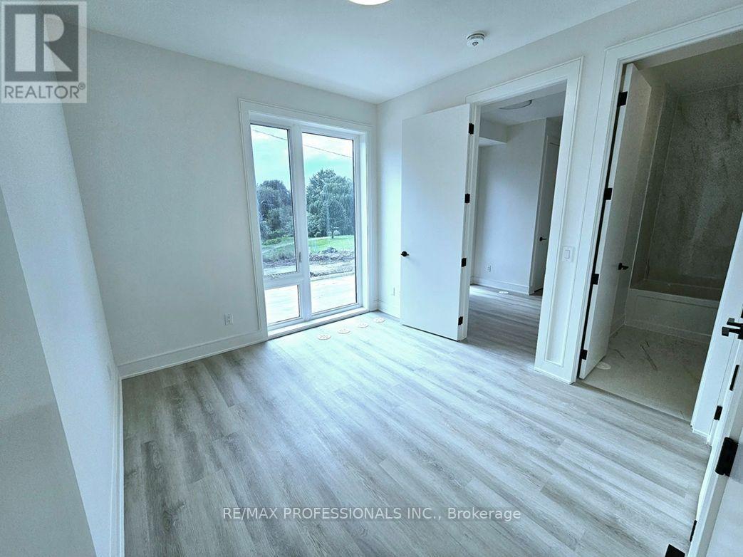 230 Ellis Avenue, St. Catharines, Ontario  L2P 0H2 - Photo 13 - X13801096