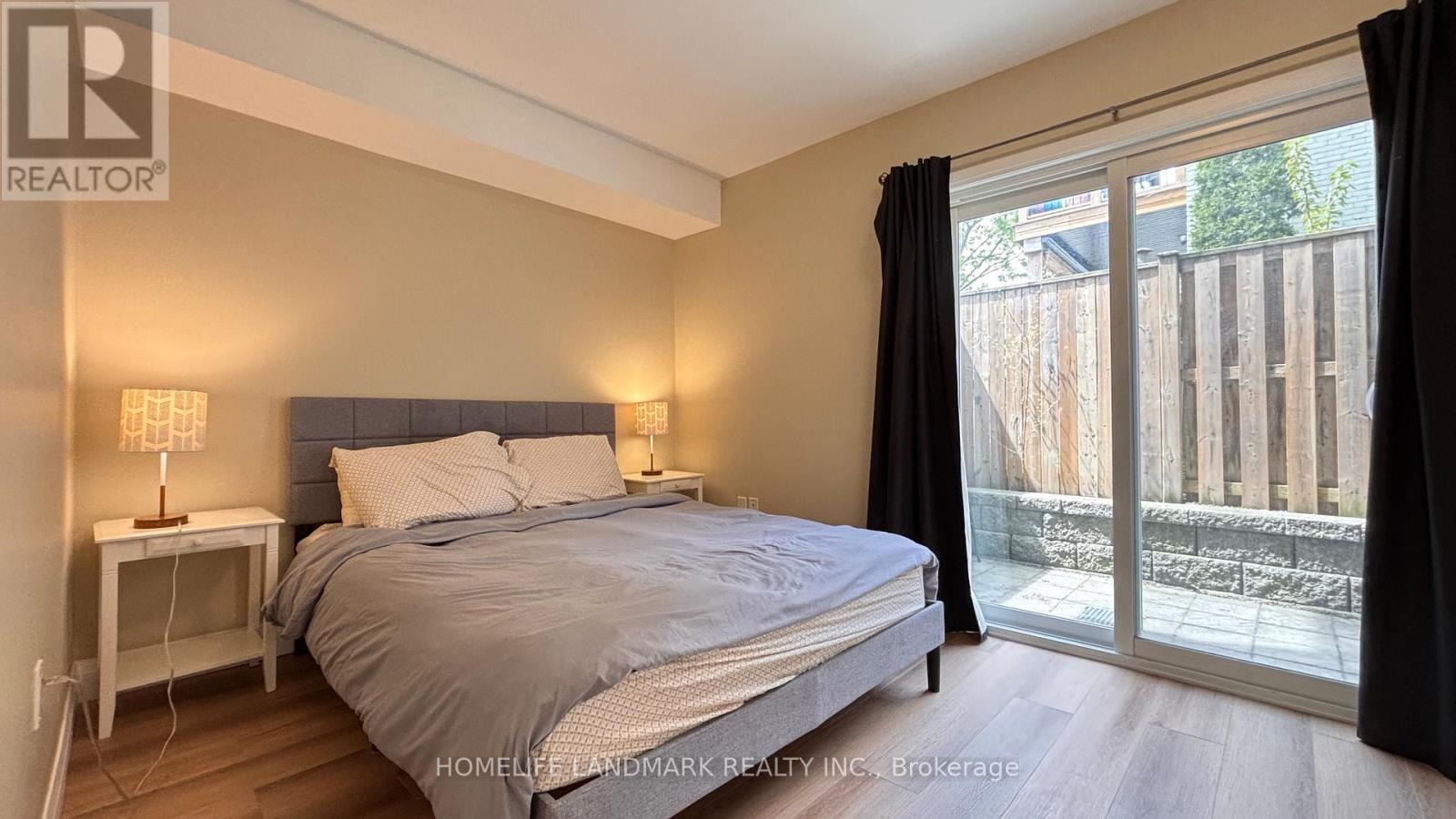 1 - 122 Courtland Avenue E, Kitchener, Ontario  N2H 1Y9 - Photo 8 - X13801154