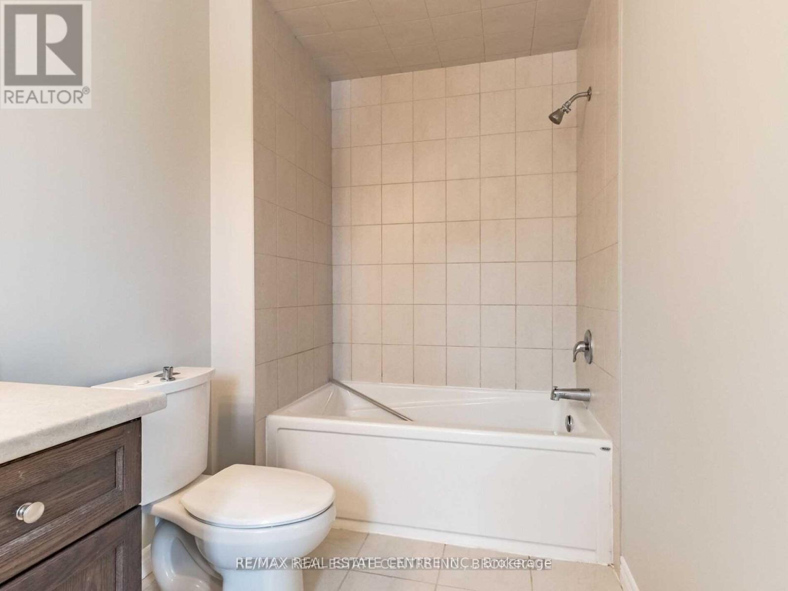 Upper - 270 Ambrous Crescent, Guelph, Ontario  N1G 0G2 - Photo 7 - X13801172
