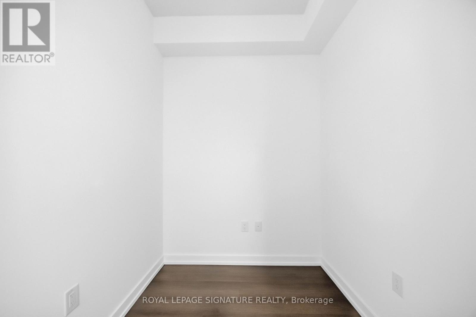 2216 - 4010 Eglinton Avenue W, Toronto, Ontario  M9A 0G5 - Photo 11 - W13776802
