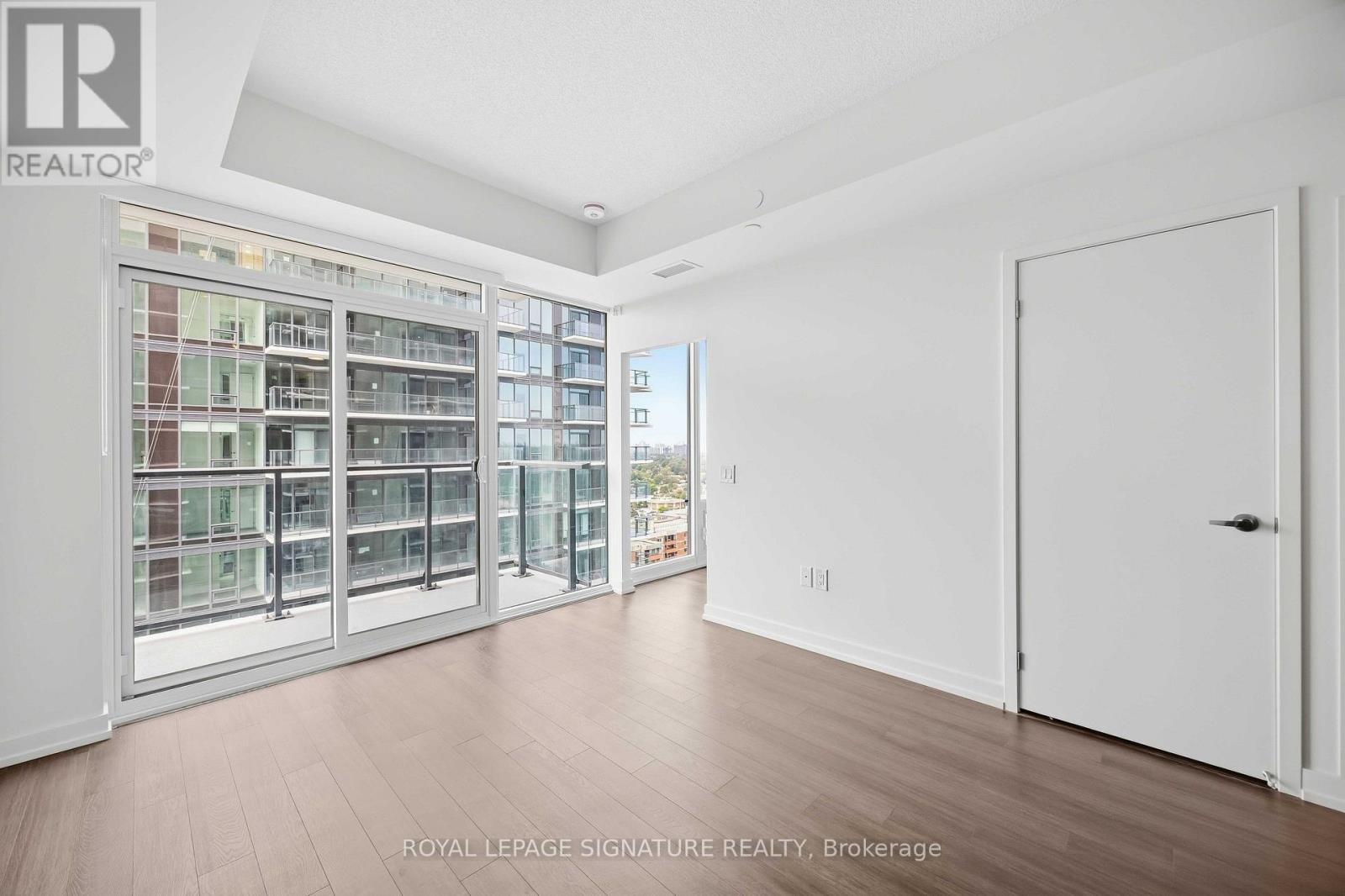 2216 - 4010 Eglinton Avenue W, Toronto, Ontario  M9A 0G5 - Photo 12 - W13776802