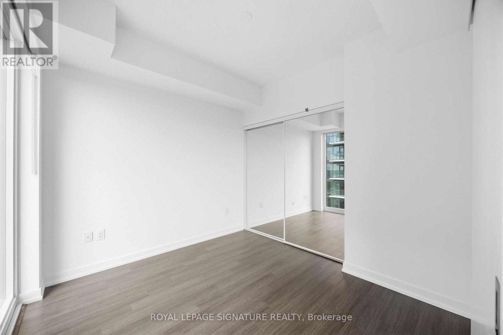 2216 - 4010 Eglinton Avenue W, Toronto, Ontario  M9A 0G5 - Photo 13 - W13776802