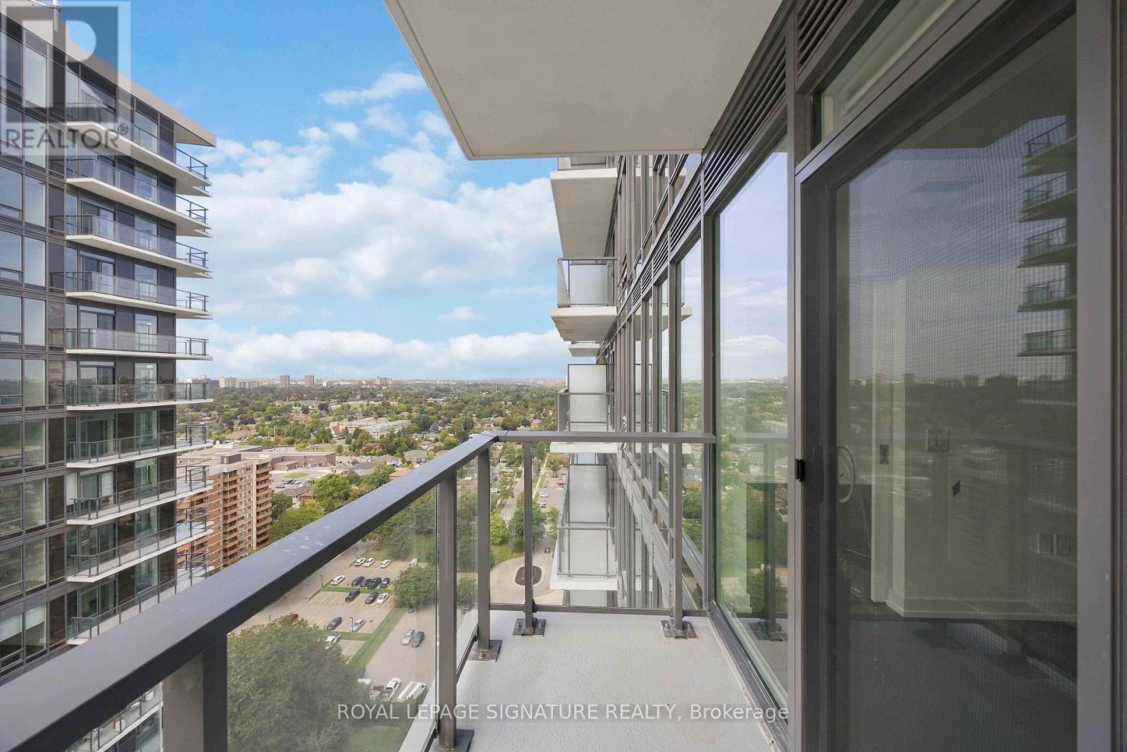 2216 - 4010 Eglinton Avenue W, Toronto, Ontario  M9A 0G5 - Photo 20 - W13776802