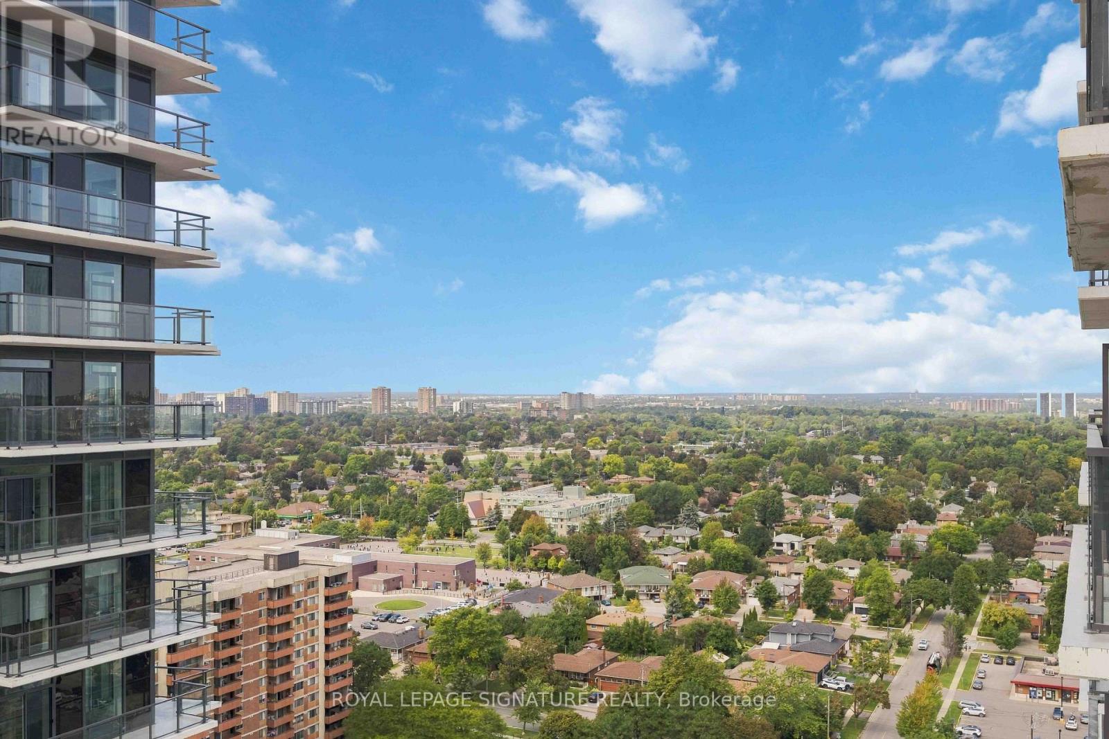 2216 - 4010 Eglinton Avenue W, Toronto, Ontario  M9A 0G5 - Photo 21 - W13776802