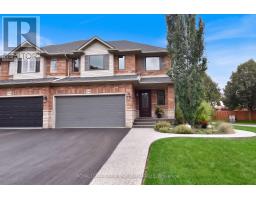 546 SANDCHERRY DRIVE, Burlington, Ontario