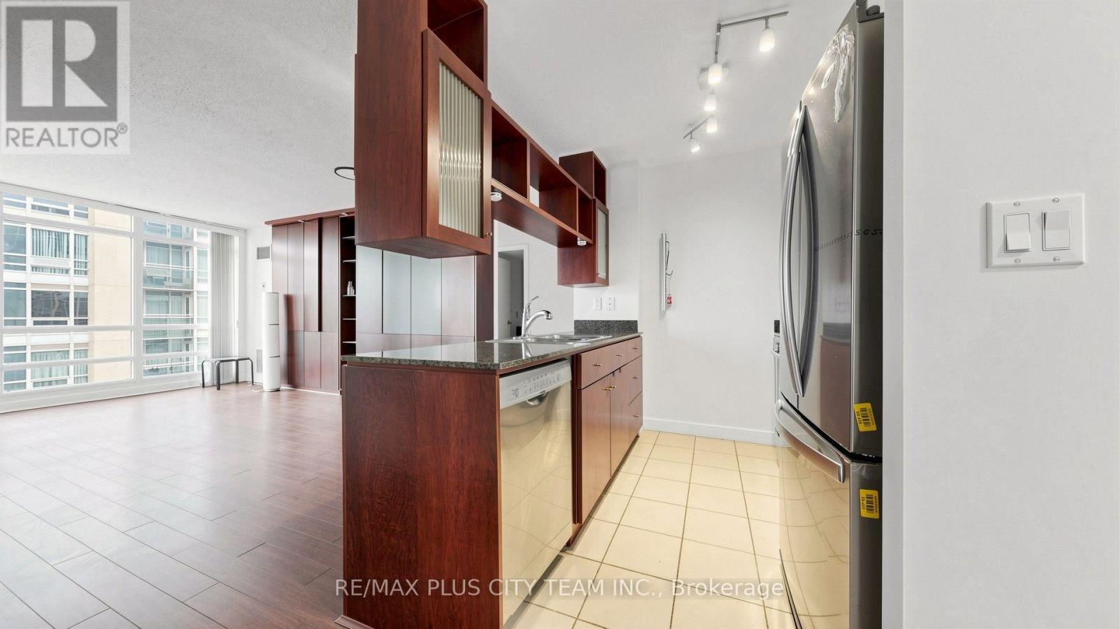 3011 - 381 Front Street W, Toronto, Ontario  M5V 3R8 - Photo 13 - C13746772