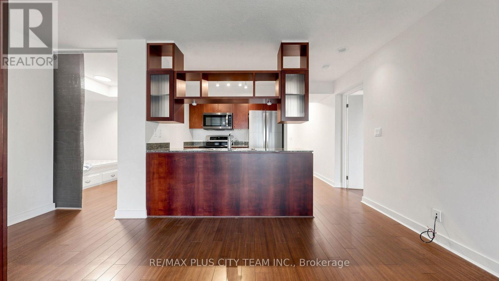 3011 - 381 Front Street W, Toronto, Ontario  M5V 3R8 - Photo 11 - C13746772
