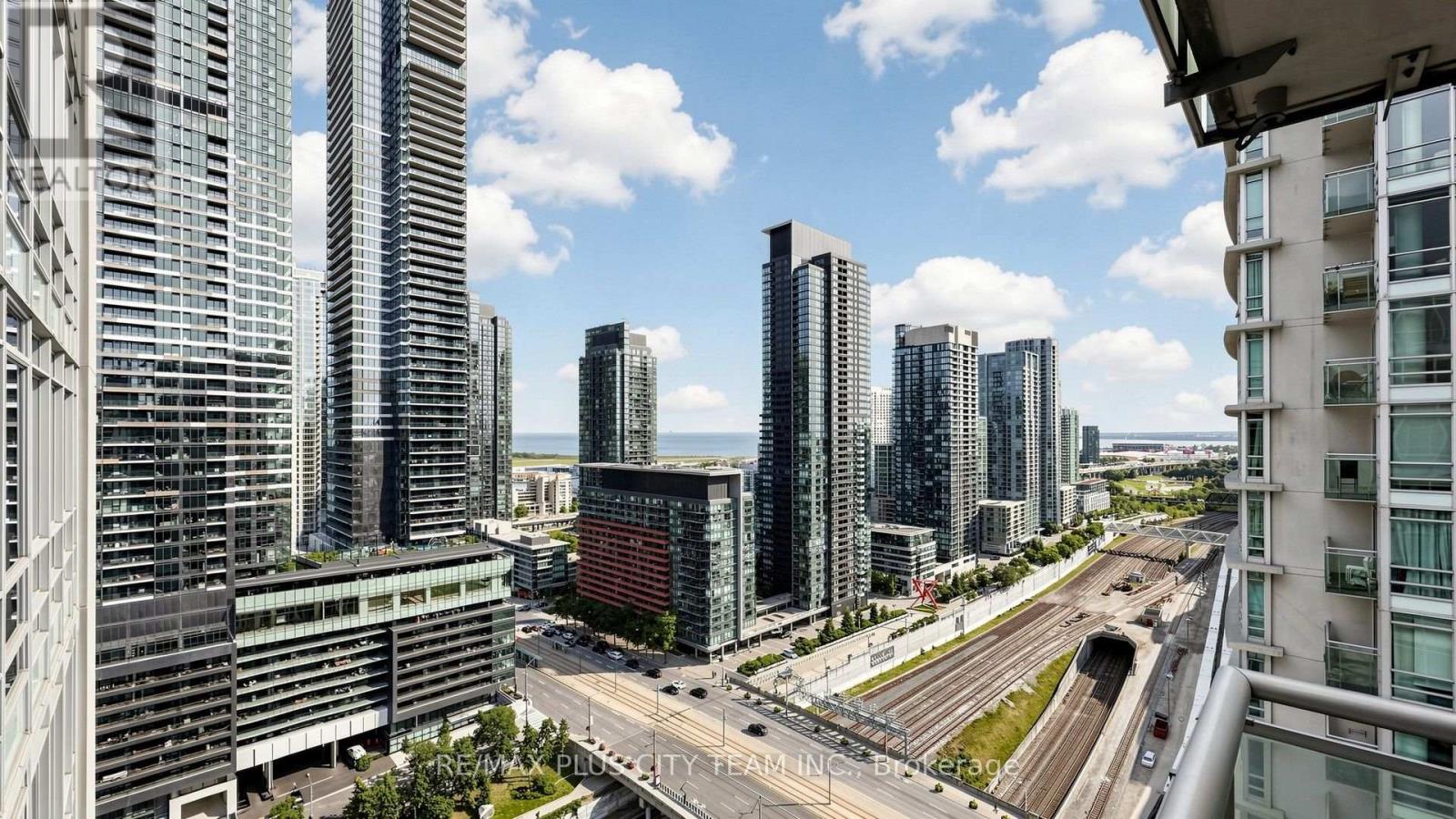 3011 - 381 Front Street W, Toronto, Ontario  M5V 3R8 - Photo 31 - C13746772